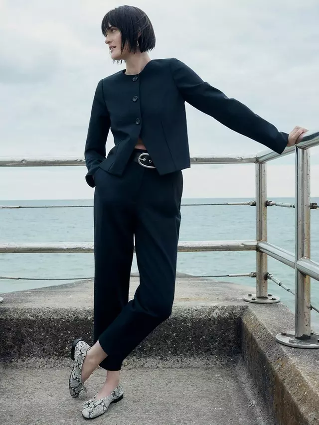 Куртка Whistles Anne Ponte Button, черный
Куртка Whistles Anne Ponte Button, черный