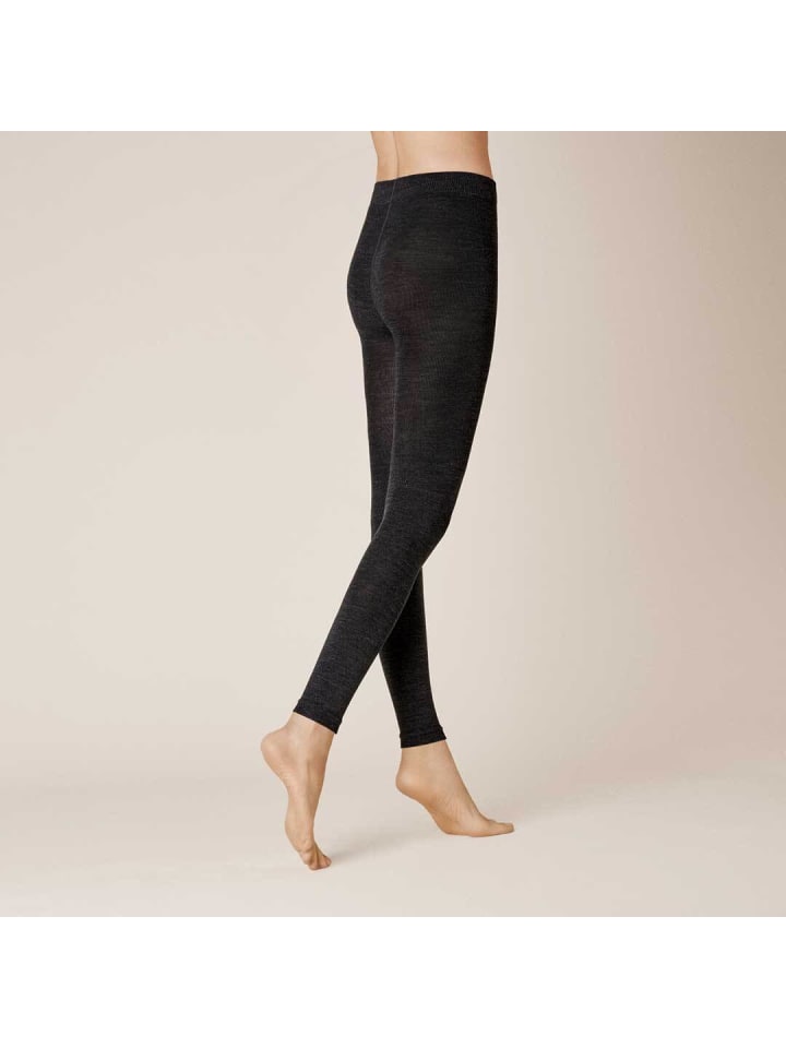 Kunert Вязаные колготки-леггинсы из мягкой шерсти и хлопка без эластичных нитей, коричневого меланжевого цвета
Kunert Вязаные колготки-леггинсы из мягкой шерсти и хлопка без эластичных нитей, коричневого меланжевого цвета