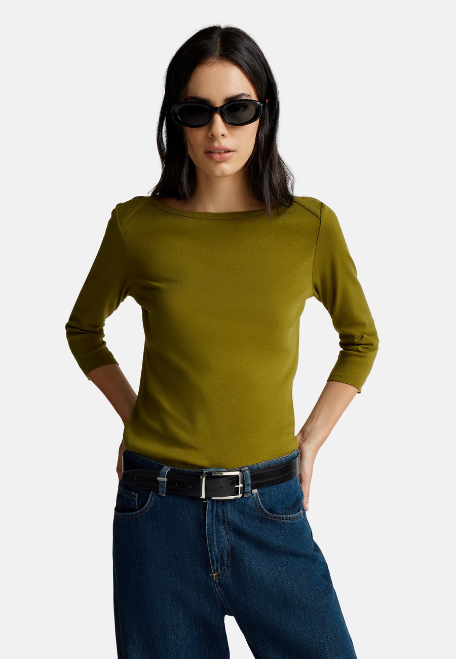 Топ United Colors of Benetton WITH BOAT NECK, Green
Топ United Colors of Benetton WITH BOAT NECK, Green