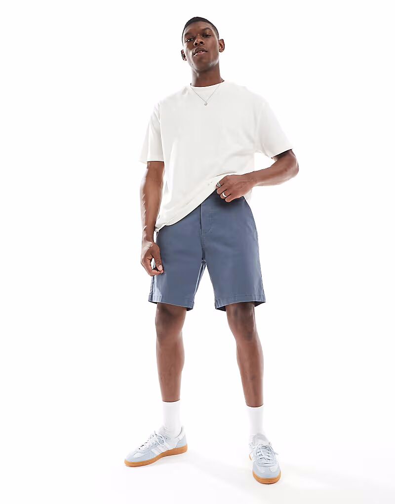 Потертые шорты-чиносы из хлопковой смеси синего цвета Threadbare
Потертые шорты-чиносы из хлопковой смеси синего цвета Threadbare