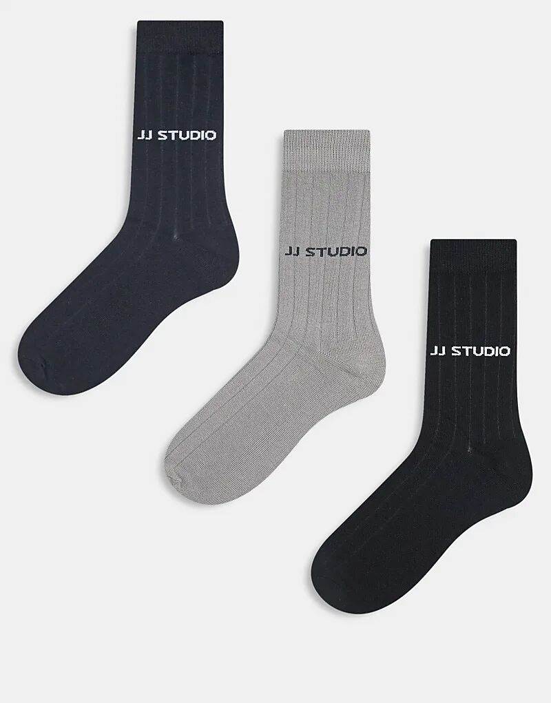 3 пары носков Jack & Jones в рубчик, однотонные
3 пары носков Jack & Jones в рубчик, однотонные