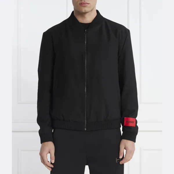 Шерстяной бомбер стандартного кроя ukashi232x Hugo, черный
Шерстяной бомбер стандартного кроя ukashi232x Hugo, черный
