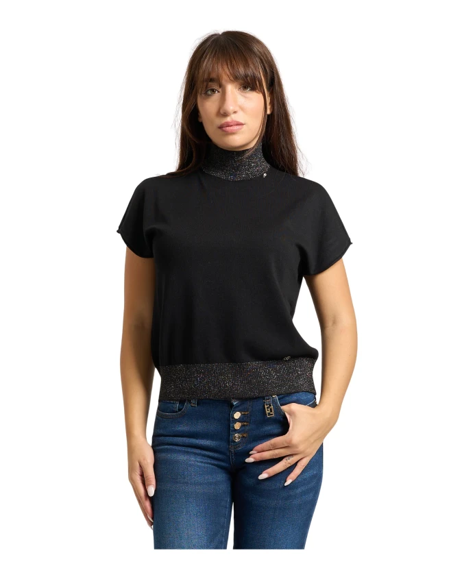 Черный свитер с высоким воротником, женский стиль Gaudi, черный
Черный свитер с высоким воротником, женский стиль Gaudi, черный