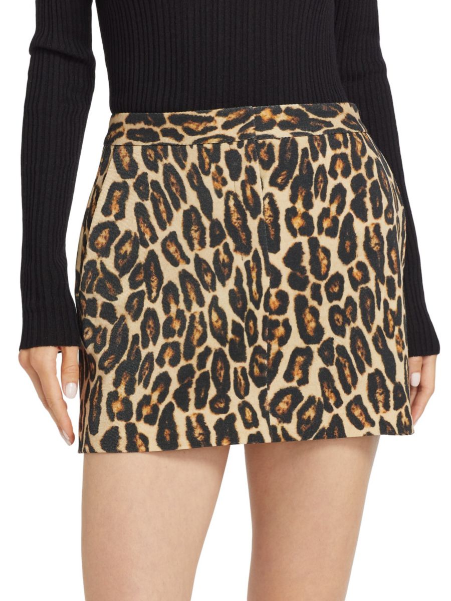 Мини-юбка с низкой талией из шерсти с леопардовым принтом Theory, цвет Beige Multi
Мини-юбка с низкой талией из шерсти с леопардовым принтом Theory, цвет Beige Multi