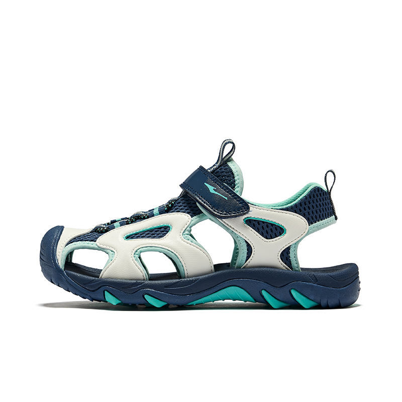 Детские сандалии Microcrystal White/Dark Blue Kids' ERKE KIDS, Microбелый/темно-синий
Детские сандалии Microcrystal White/Dark Blue Kids' ERKE KIDS, Microбелый/темно-синий