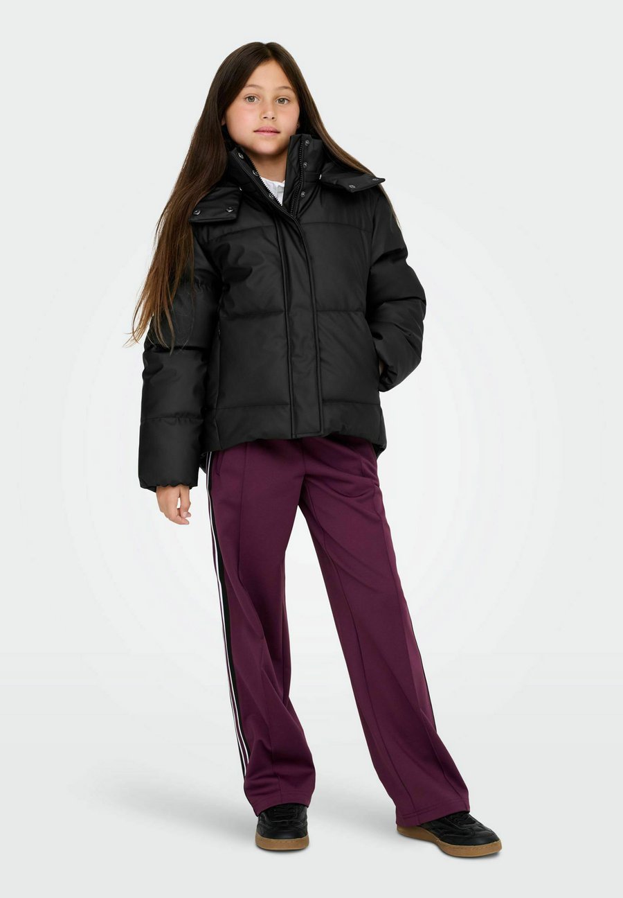 Зимняя куртка ONLY GIRLS Winter jacket, Black
Зимняя куртка ONLY GIRLS Winter jacket, Black