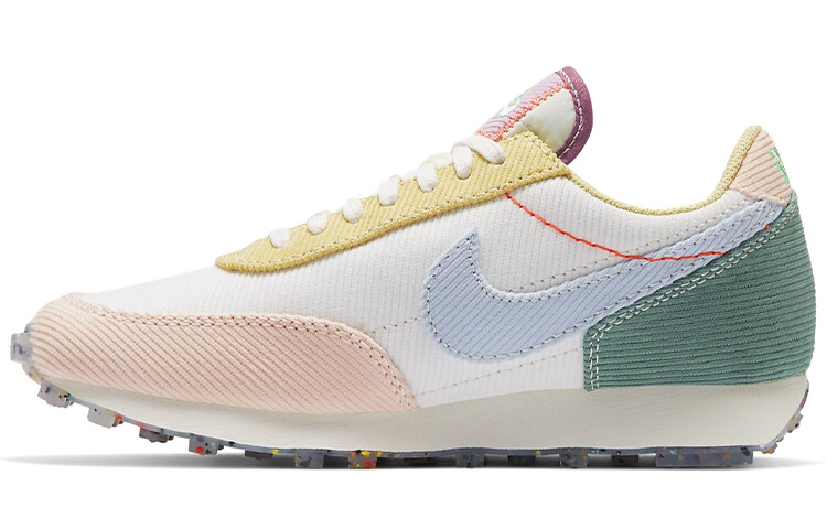 Женские кроссовки для бега Nike Daybreak
Женские кроссовки для бега Nike Daybreak