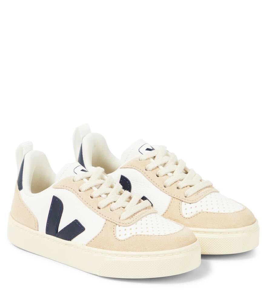 Кроссовки кожаные с отделкой из замши Veja Kids, Extra-White_Nautico_Almond
Кроссовки кожаные с отделкой из замши Veja Kids, Extra-White_Nautico_Almond