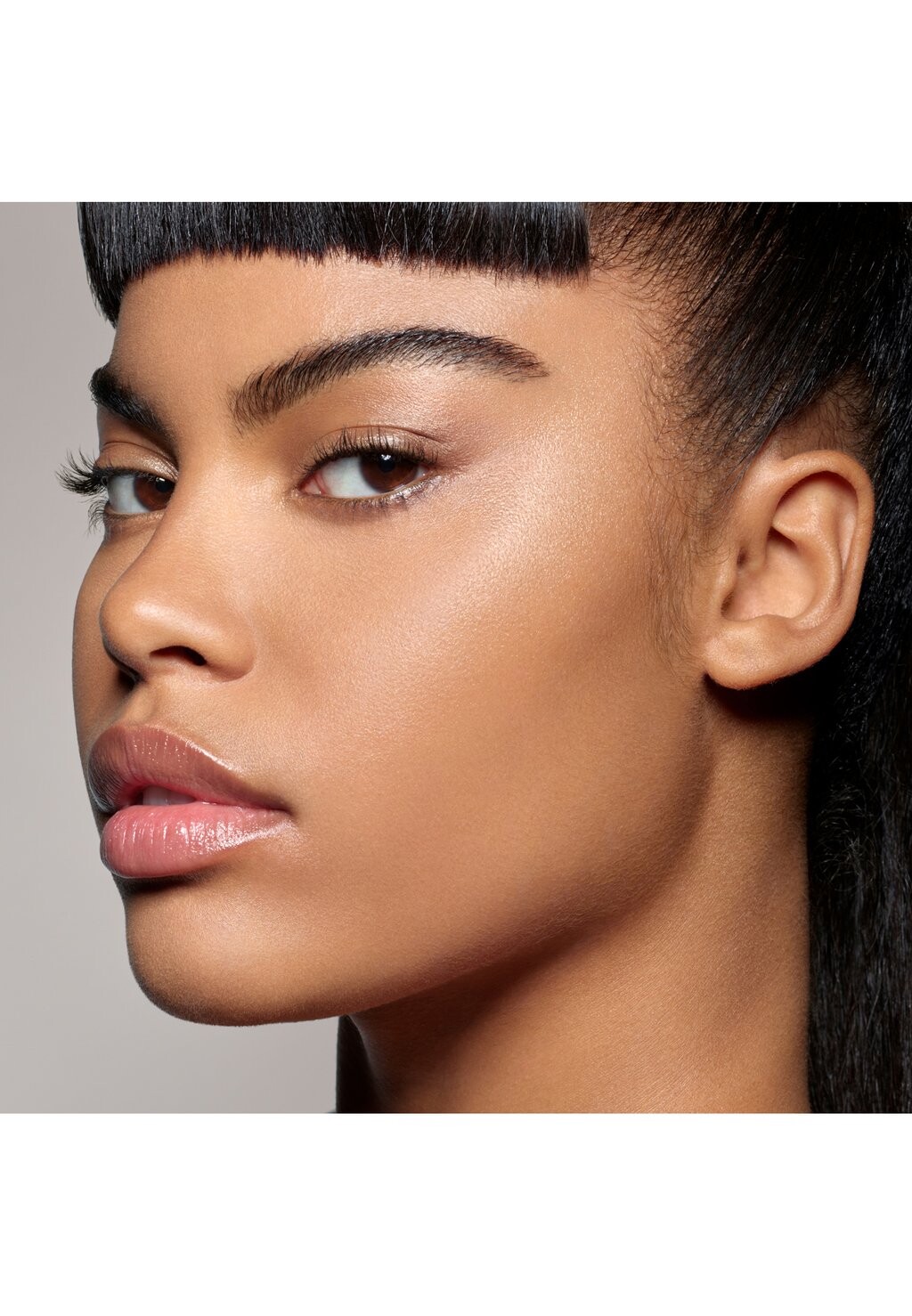 Фиксатор макияжа SKIN FETISH: SUBLIME SETTING POWDER PAT McGRATH LABS, песочный
Фиксатор макияжа SKIN FETISH: SUBLIME SETTING POWDER PAT McGRATH LABS, песочный