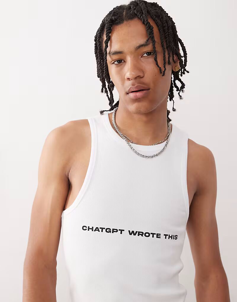 COLLUSION Слоган CHAT GPT фестиваль мускул майка в сером цвете
COLLUSION Слоган CHAT GPT фестиваль мускул майка в сером цвете