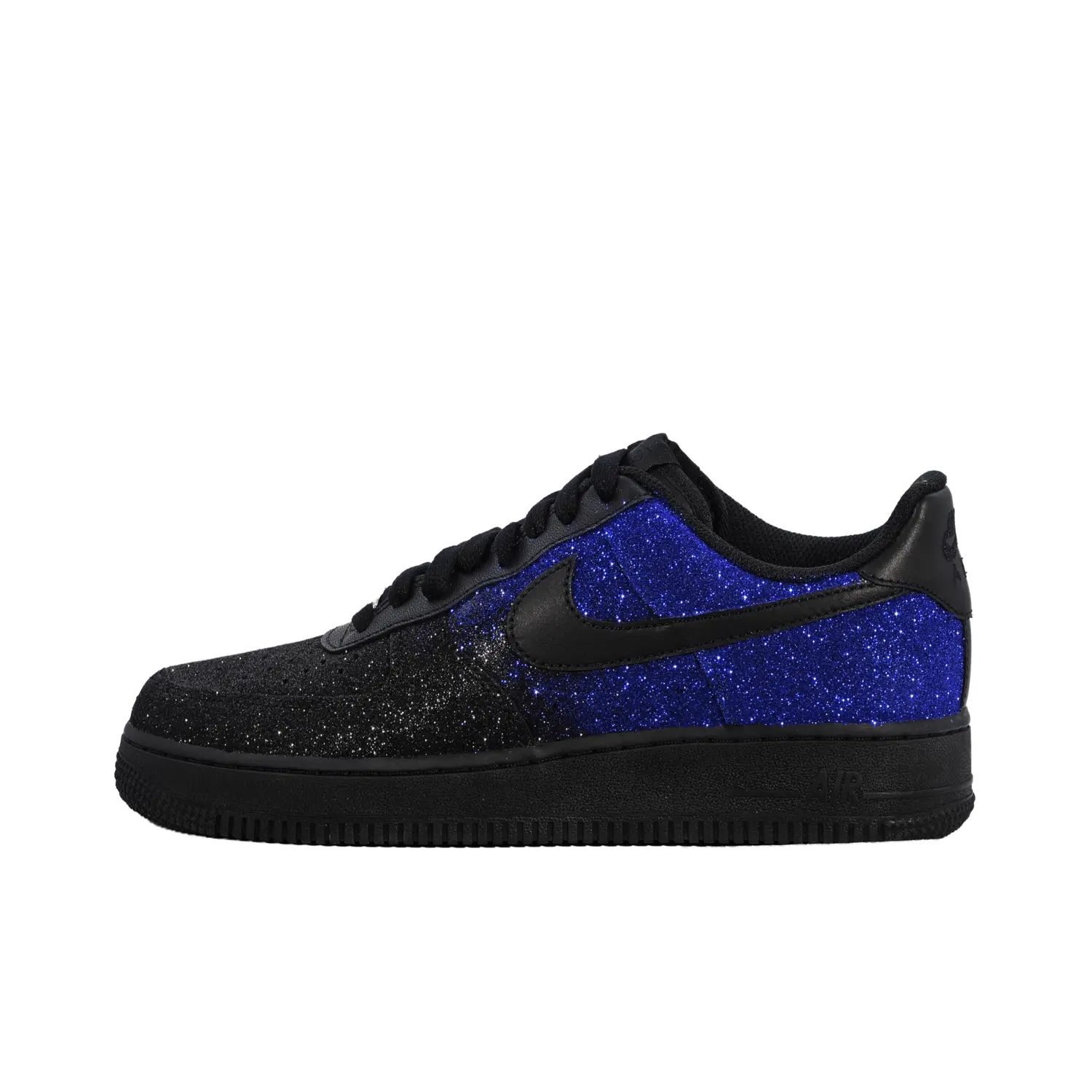 Мужские кроссовки для скейтбординга Nike Air Force 1, Black
Мужские кроссовки для скейтбординга Nike Air Force 1, Black