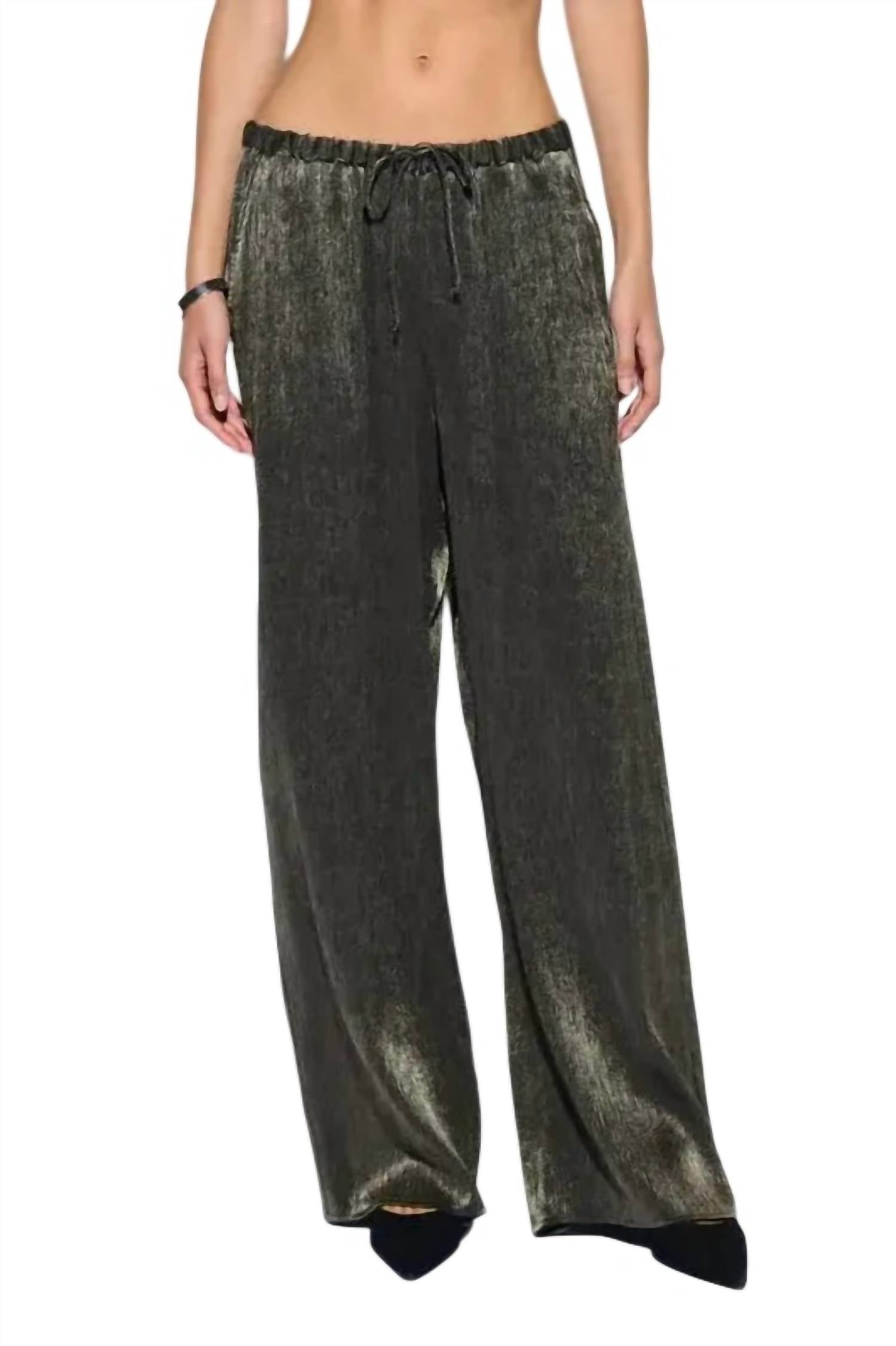 Брюки Paloma из графитовой фольги Nation LTD, цвет graphite foil
Брюки Paloma из графитовой фольги Nation LTD, цвет graphite foil