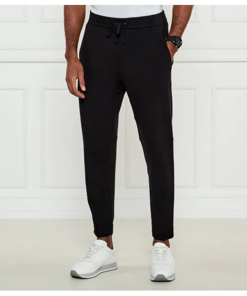 Спортивные штаны t_flex-j Tapered fit Boss Green, черный
Спортивные штаны t_flex-j Tapered fit Boss Green, черный