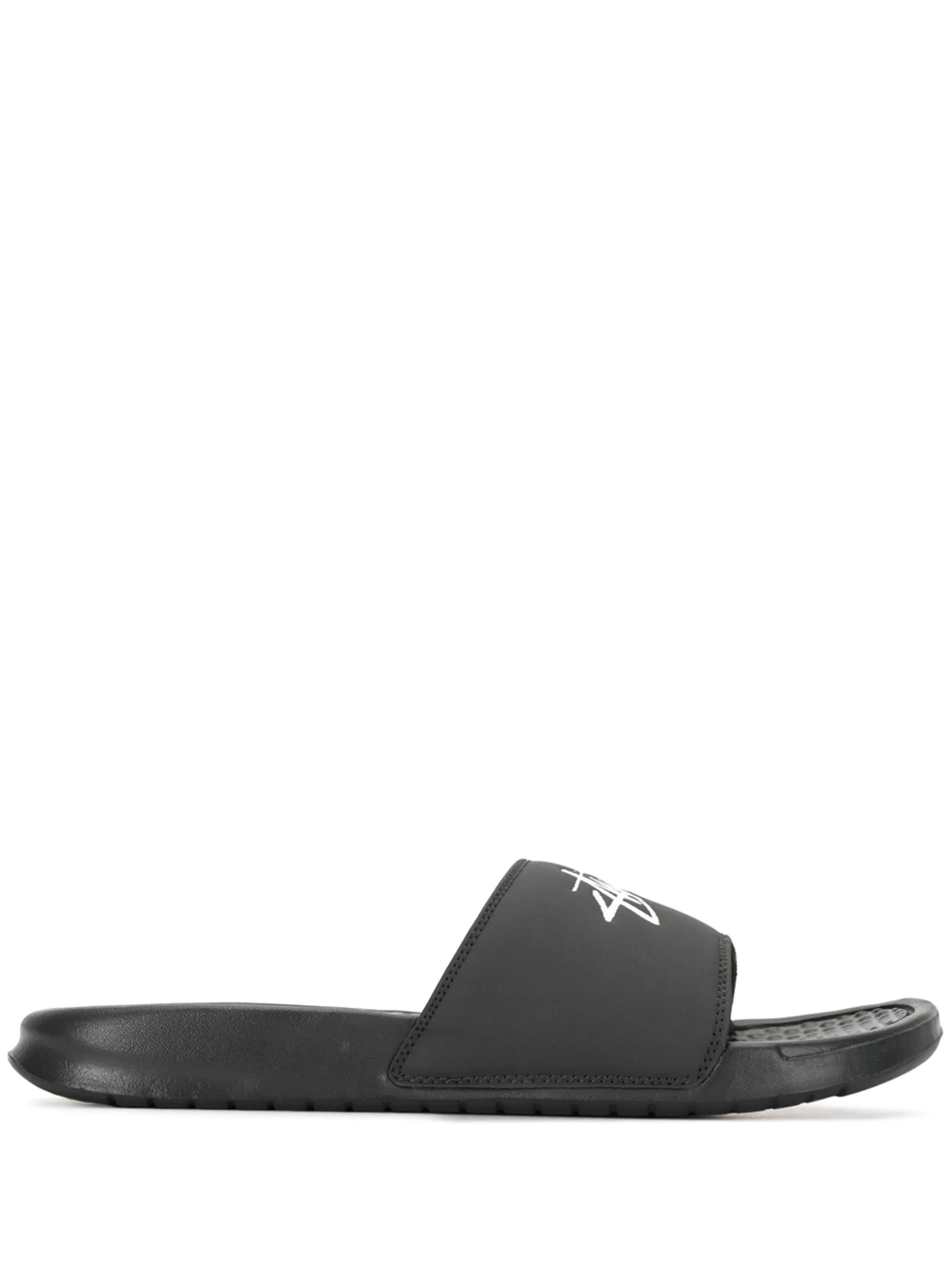 Шлепанцы из коллаборации с Stüssy Nike, черный
Шлепанцы из коллаборации с Stüssy Nike, черный