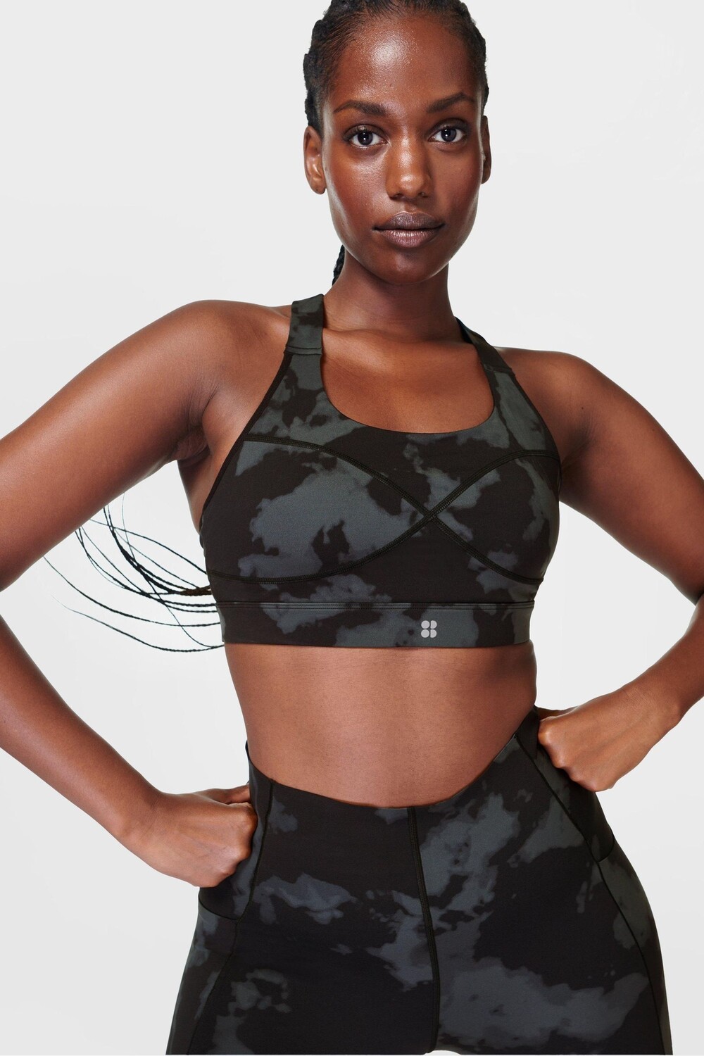 Спортивный бюстгальтер Power со средней поддержкой Sweaty Betty, черный
Спортивный бюстгальтер Power со средней поддержкой Sweaty Betty, черный