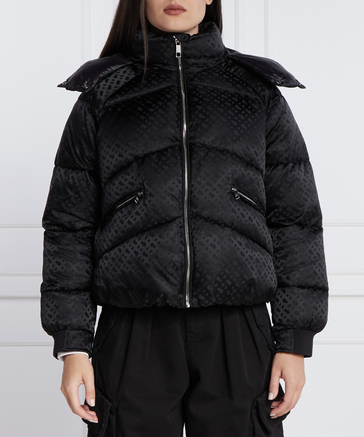 Куртка BOSS BLACK Paxe Regular Fit, черный
Куртка BOSS BLACK Paxe Regular Fit, черный