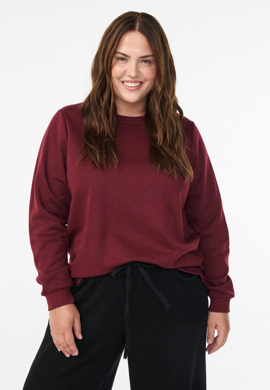 Толстовка Zizzi MIT FRANSEN, Tawny Port/Bordeaux
Толстовка Zizzi MIT FRANSEN, Tawny Port/Bordeaux