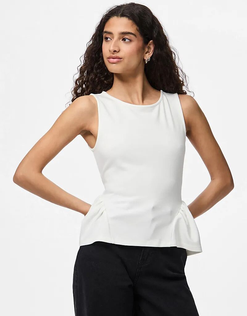 Кусочки сверху в кокосовом молоке
Кусочки сверху в кокосовом молоке