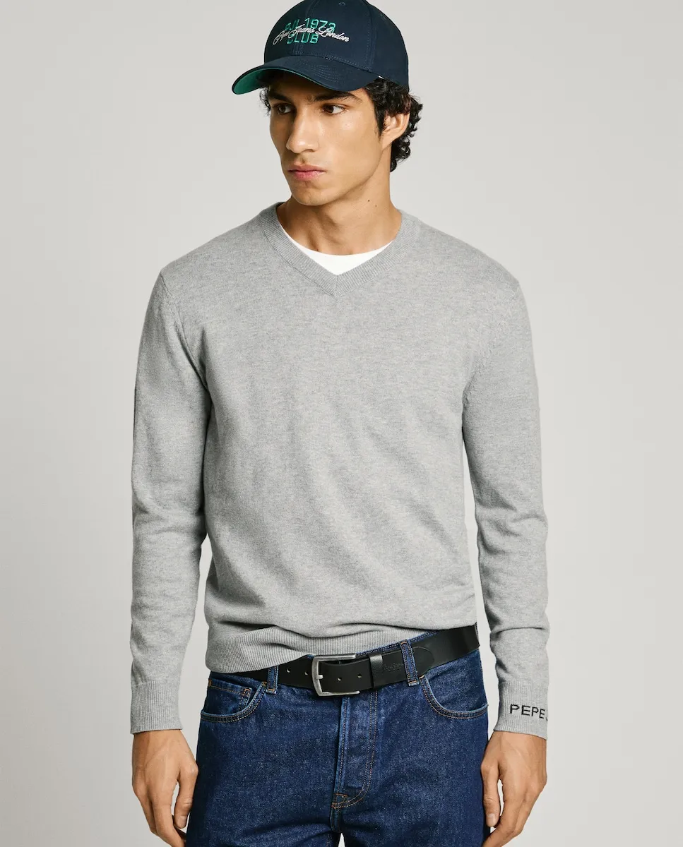 Мужской свитер прямого кроя с V-образным вырезом Pepe Jeans, серый
Мужской свитер прямого кроя с V-образным вырезом Pepe Jeans, серый
