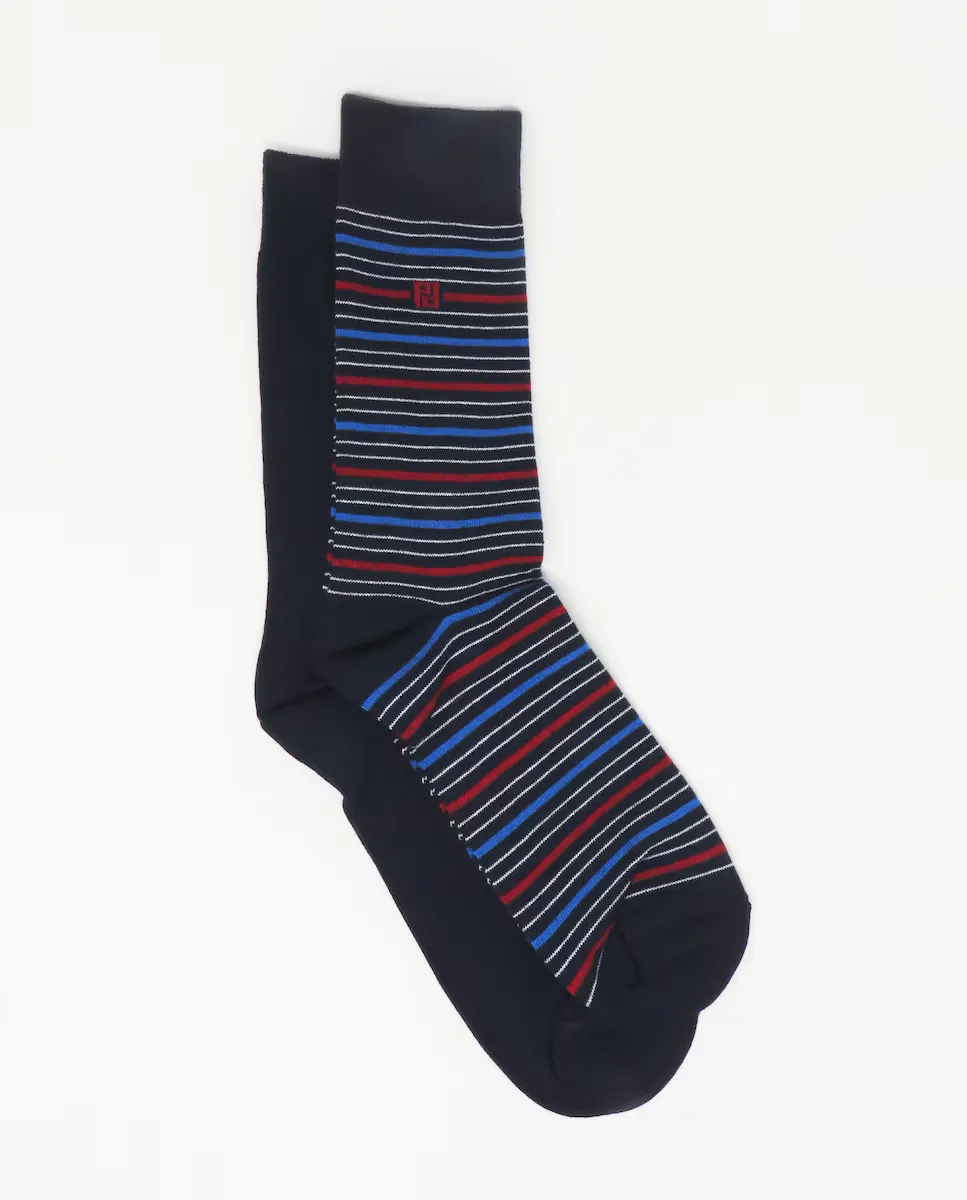 Носки темно-синего цвета Pertegaz, темно-синий
Носки темно-синего цвета Pertegaz, темно-синий