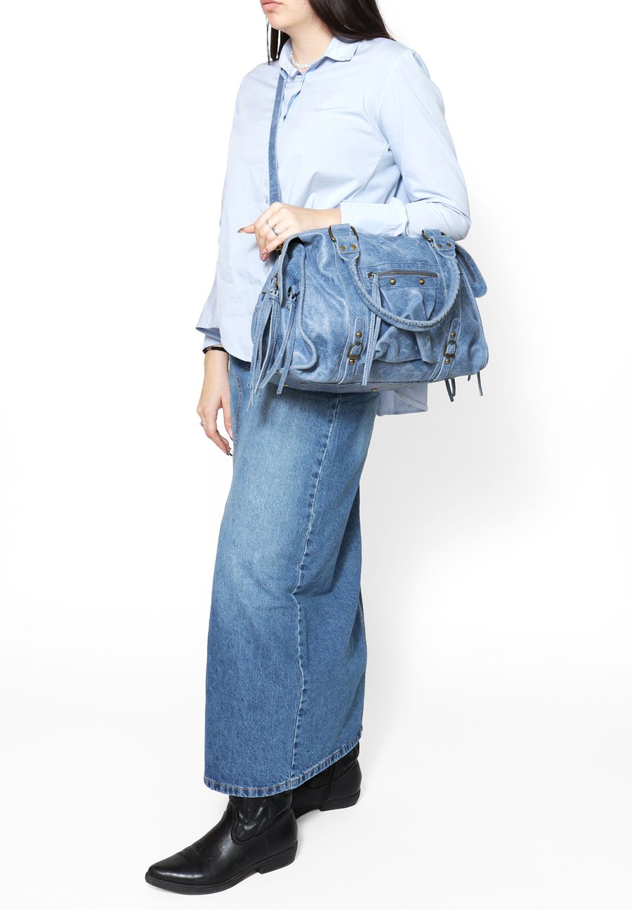 Сумка Chiara Ferretti Handbag, Blu Jeans/Blue Denim
Сумка Chiara Ferretti Handbag, Blu Jeans/Blue Denim