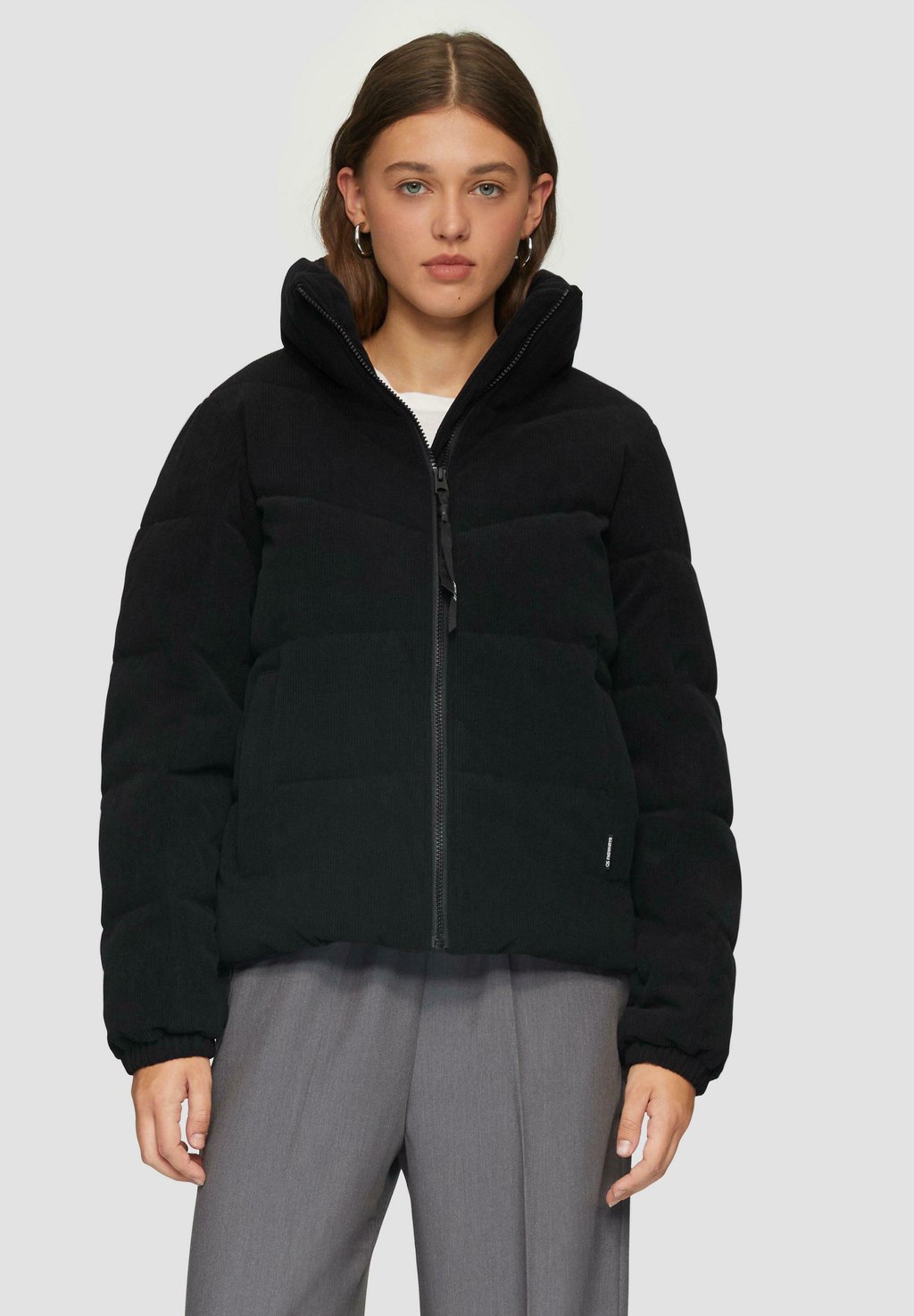 Зимняя куртка WATTIERTE QS, черный
Зимняя куртка WATTIERTE QS, черный