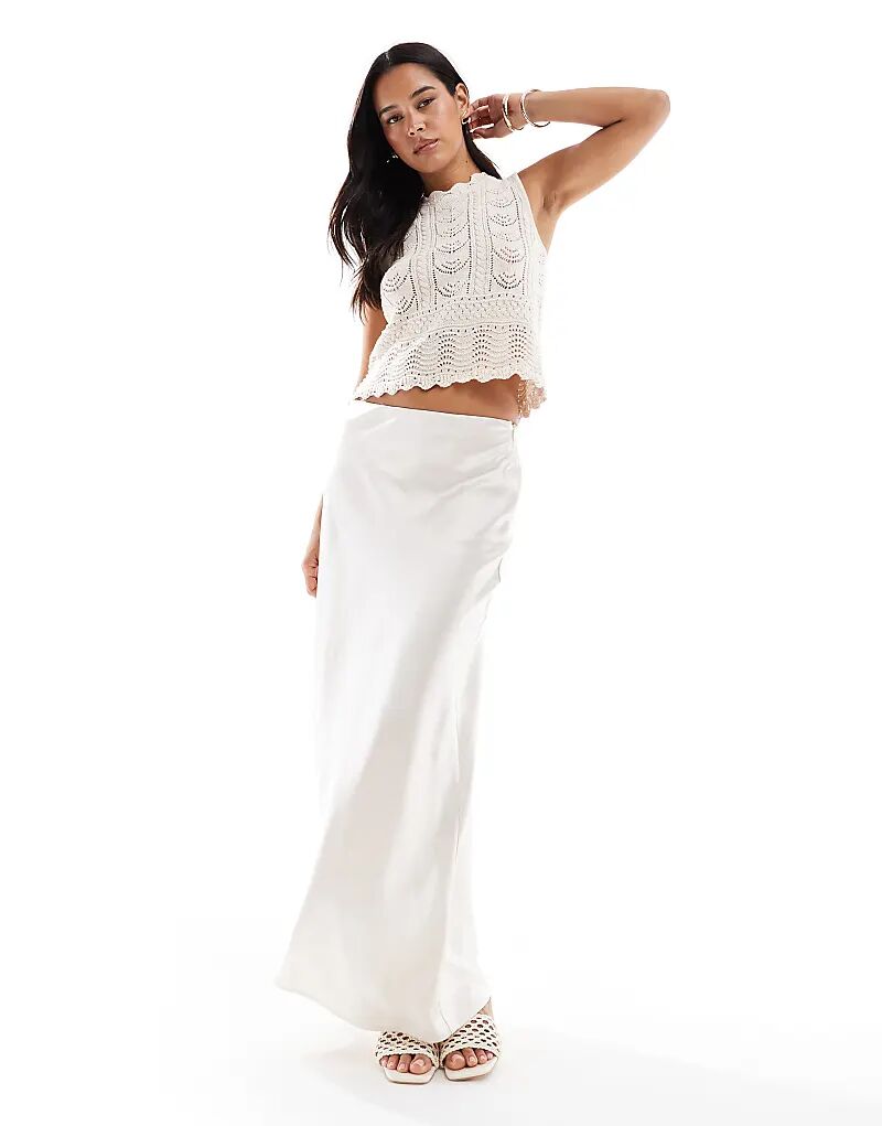 4th & Reckless Атласная юбка макси в кремовом цвете
4th & Reckless Атласная юбка макси в кремовом цвете