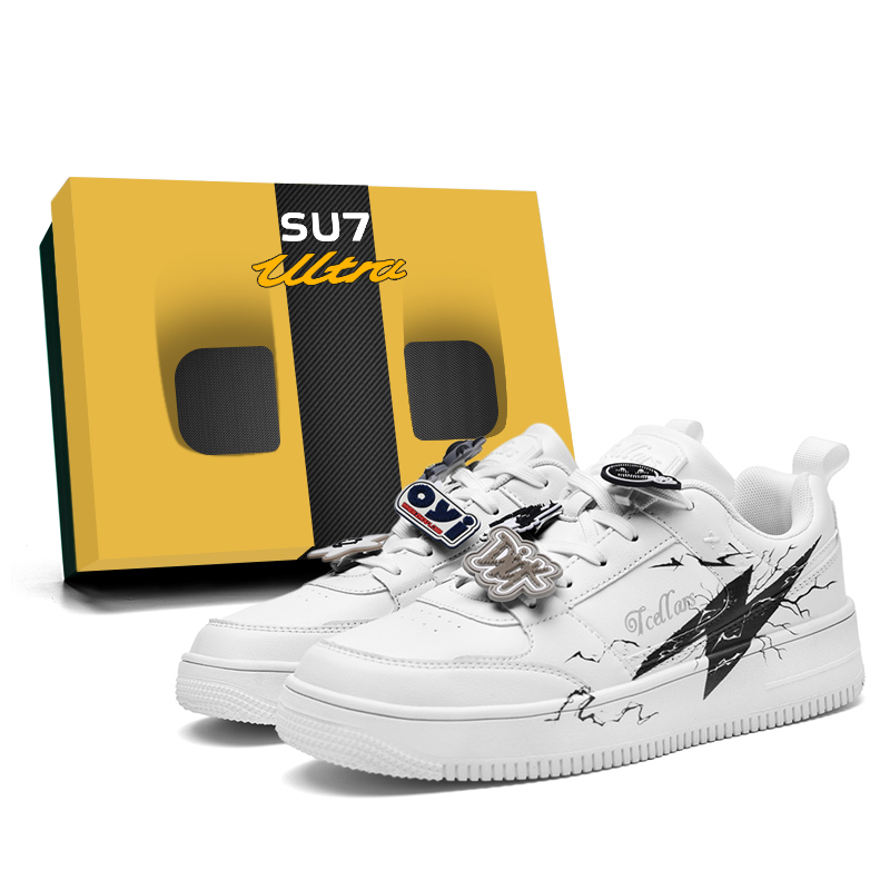 TCELLARS Амортизирующие износостойкие низкие скейтерские кроссовки с эффектом увеличения роста унисекс эксклюзивная коробка Thunderous Brilliance с пряжкой для обуви
TCELLARS Амортизирующие износостойкие низкие скейтерские кроссовки с эффектом увеличения роста унисекс эксклюзивная коробка Thunderous Brilliance с пряжкой для обуви