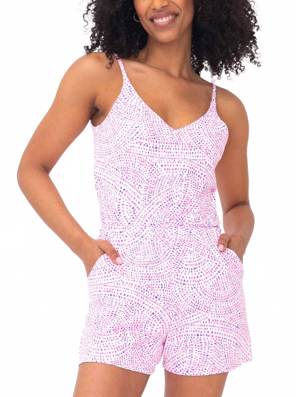 Mahi Gold Комбинезон Rose Romper от Coastline в пионово-розовом цвете
Mahi Gold Комбинезон Rose Romper от Coastline в пионово-розовом цвете