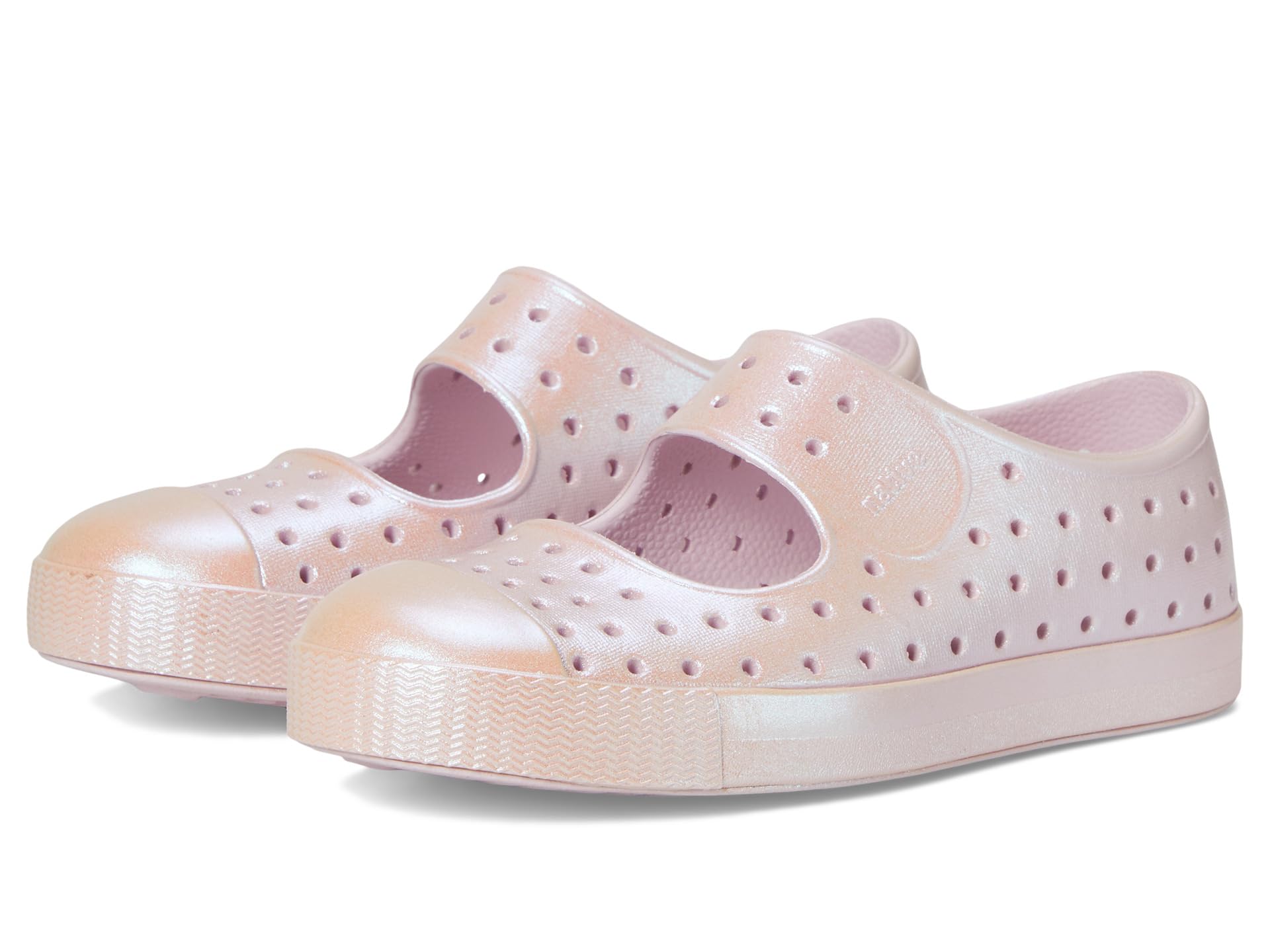 Кроссовки Native Shoes Kids Jefferson Juniper Iridescent, цвет Barely Pink/Barely Pink/All Over Shine
Кроссовки Native Shoes Kids Jefferson Juniper Iridescent, цвет Barely Pink/Barely Pink/All Over Shine