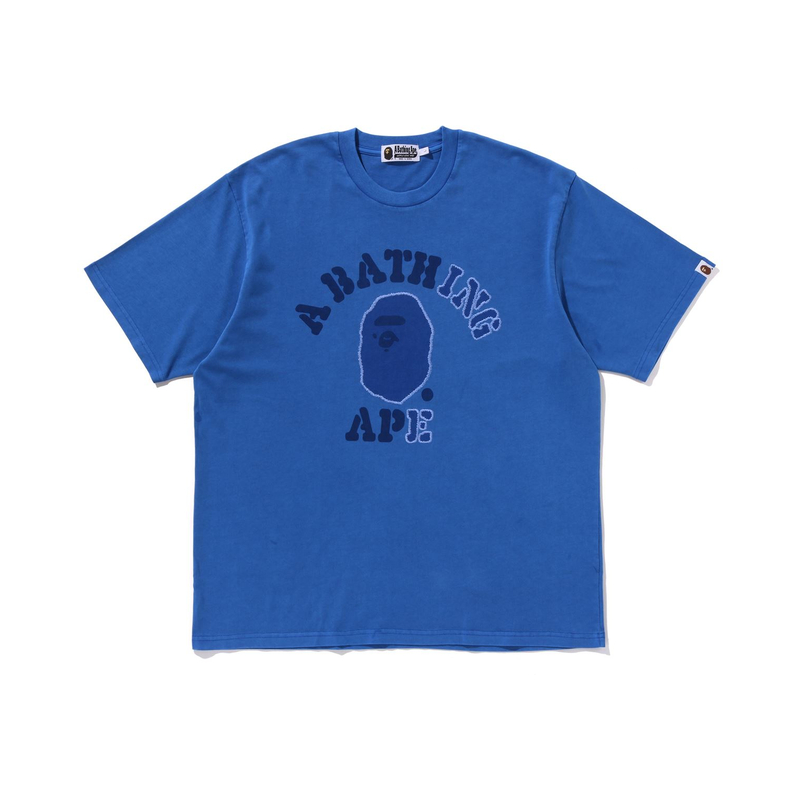 Футболка с принтом Lettering A BATHING APE, синий
Футболка с принтом Lettering A BATHING APE, синий