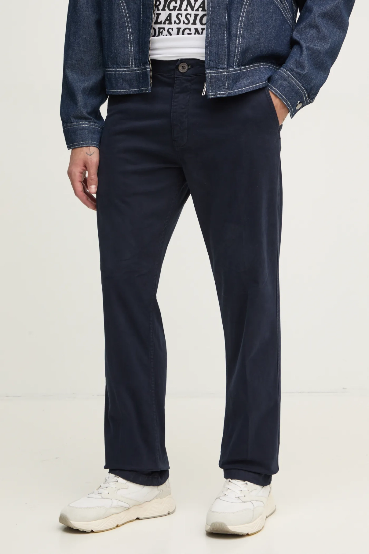 Джинсы Guess, темно-синий
Джинсы Guess, темно-синий