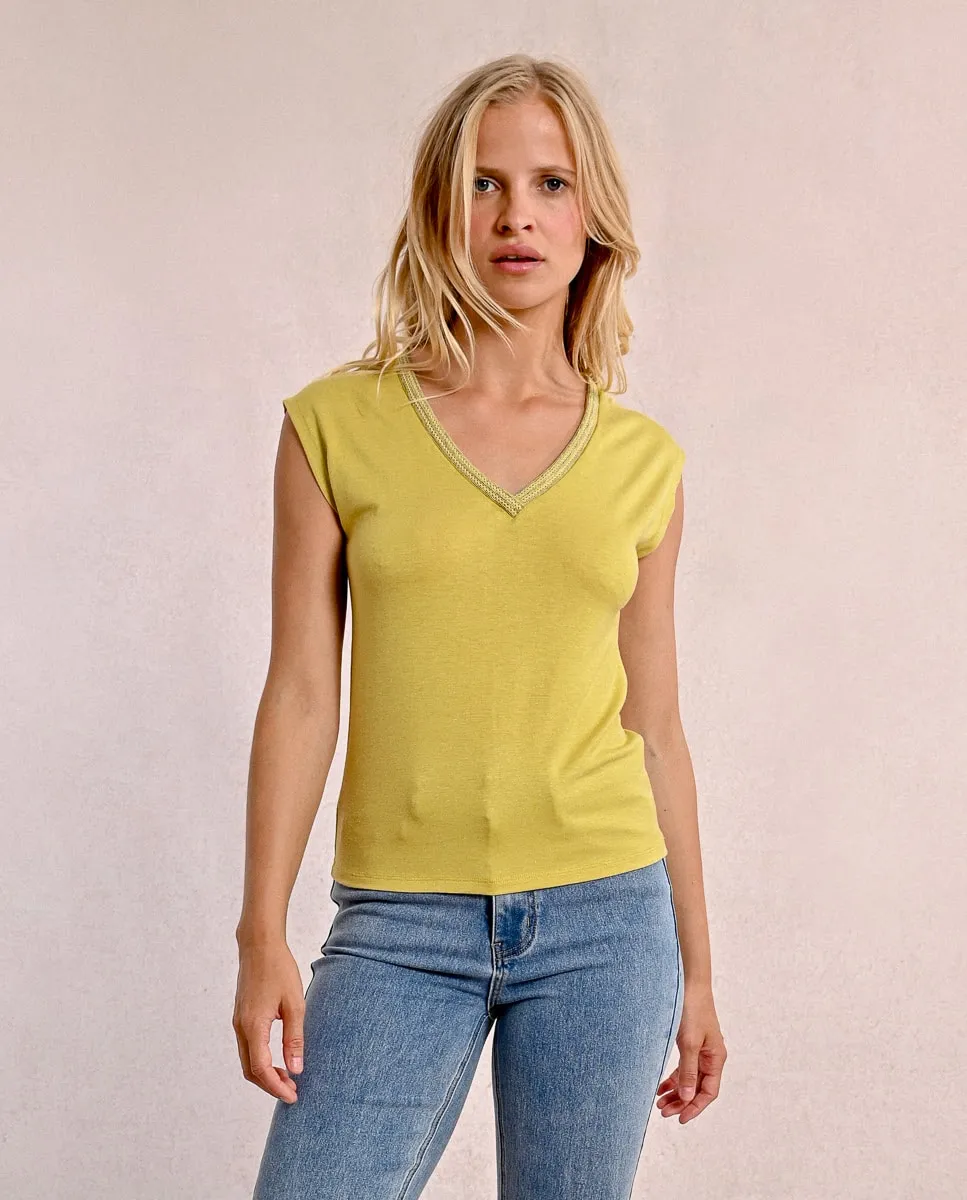 Женская футболка с V-образным вырезом и отделкой Molly Bracken, светло-зеленый
Женская футболка с V-образным вырезом и отделкой Molly Bracken, светло-зеленый