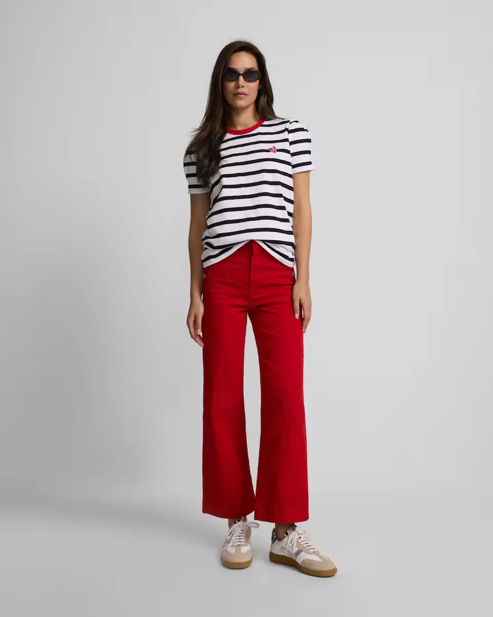Женские брюки морского стиля с легким клешем Silbon, красный
Женские брюки морского стиля с легким клешем Silbon, красный