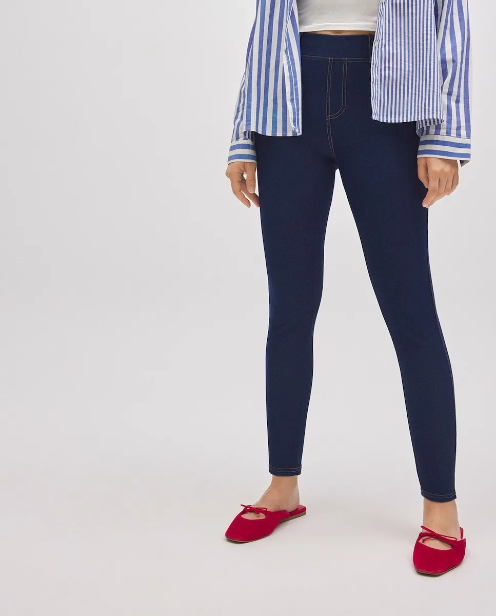 Эластичные узкие джинсы YSABEL MORA Ysabel Mora, темно-синий
Эластичные узкие джинсы YSABEL MORA Ysabel Mora, темно-синий