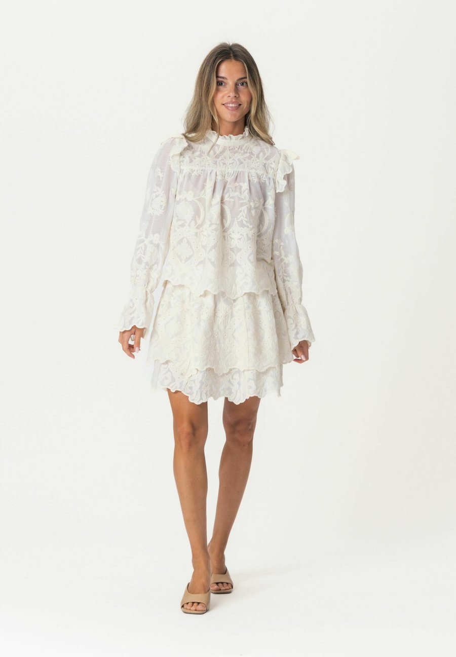 Блуза BY IC ELLINORIC, White
Блуза BY IC ELLINORIC, White