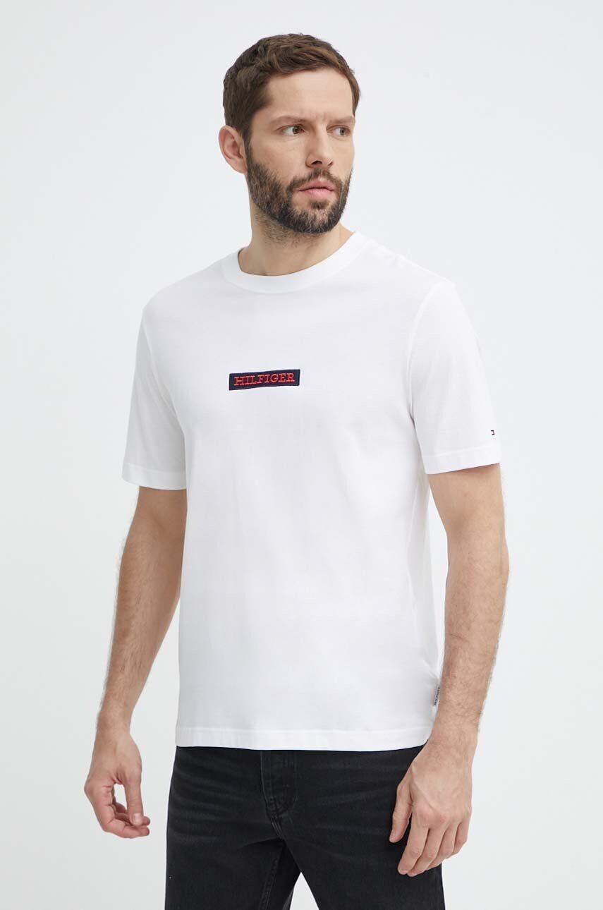 Хлопковая футболка Tommy Hilfiger, белый
Хлопковая футболка Tommy Hilfiger, белый