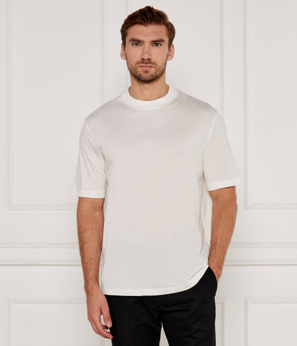 Футболки Regular fit Armani Exchange, белый
Футболки Regular fit Armani Exchange, белый