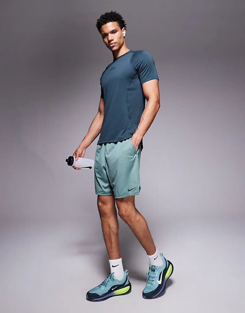 Шорты Nike Training Totality Dri-FIT 7 дюймов зеленого цвета
Шорты Nike Training Totality Dri-FIT 7 дюймов зеленого цвета