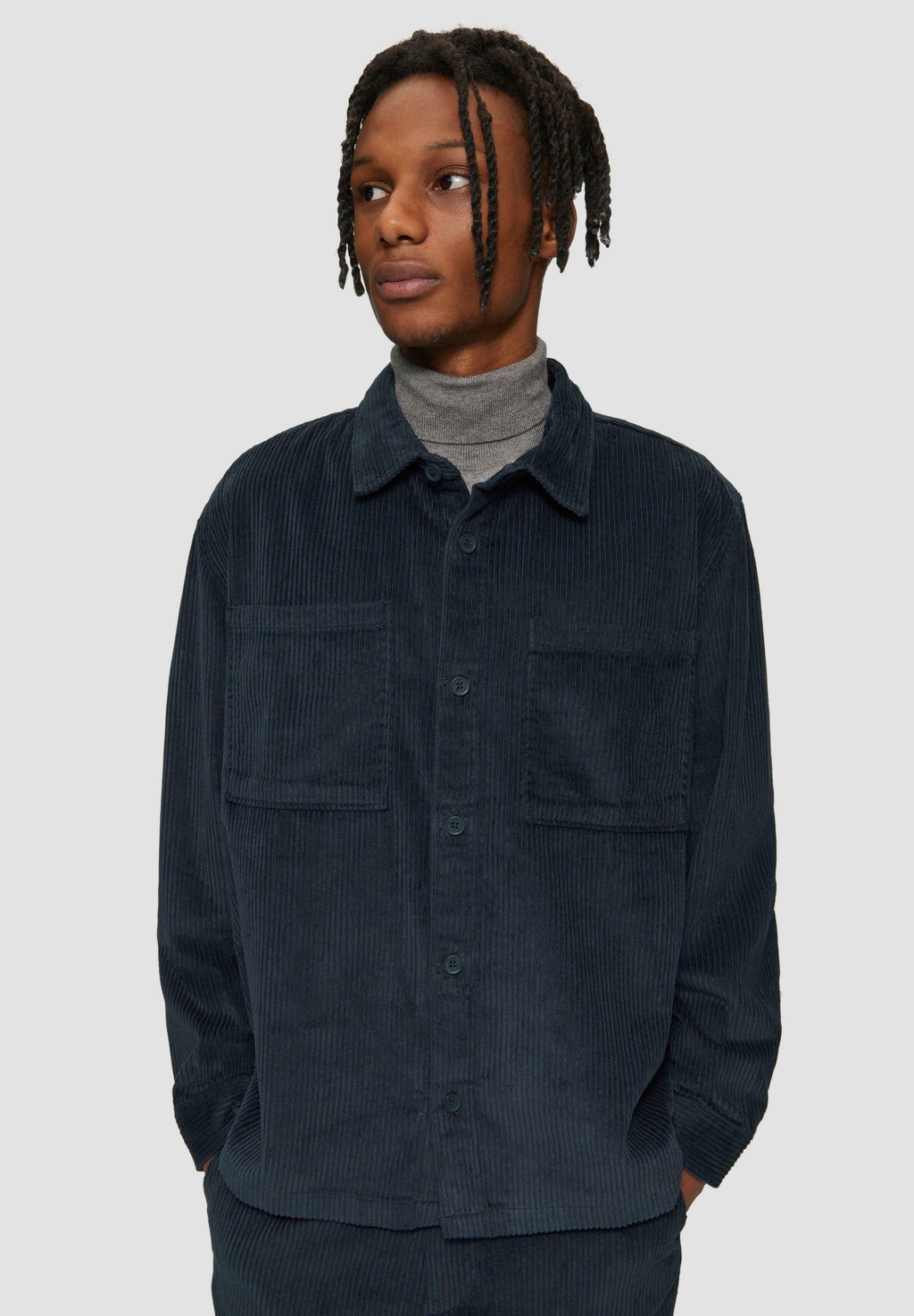 Летняя куртка QS, темно-синий
Летняя куртка QS, темно-синий