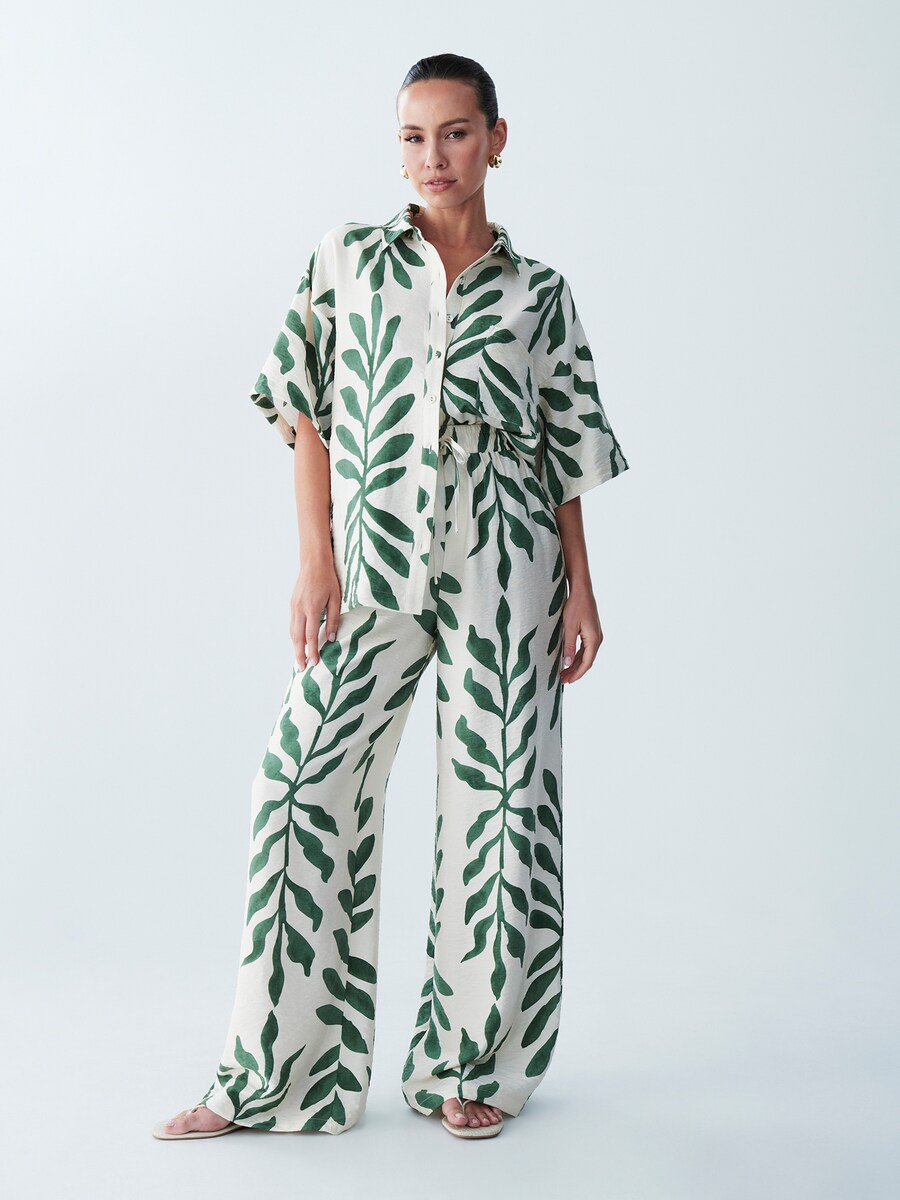 Широкие брюки St MRLO Kady, цвет Jade
Широкие брюки St MRLO Kady, цвет Jade