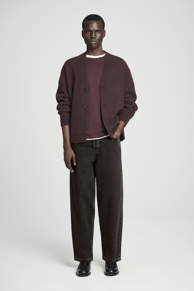 Джинсы Dome с прямыми штанинами Cos, черный
Джинсы Dome с прямыми штанинами Cos, черный