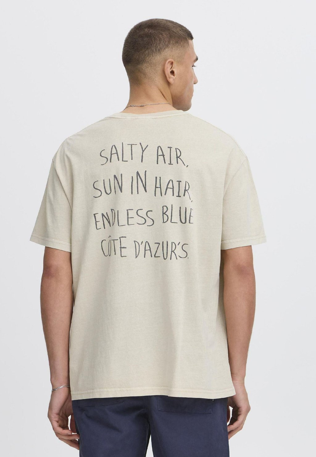 Футболка с принтом PAVLO Solid, бежевый 
Футболка с принтом PAVLO Solid, бежевый