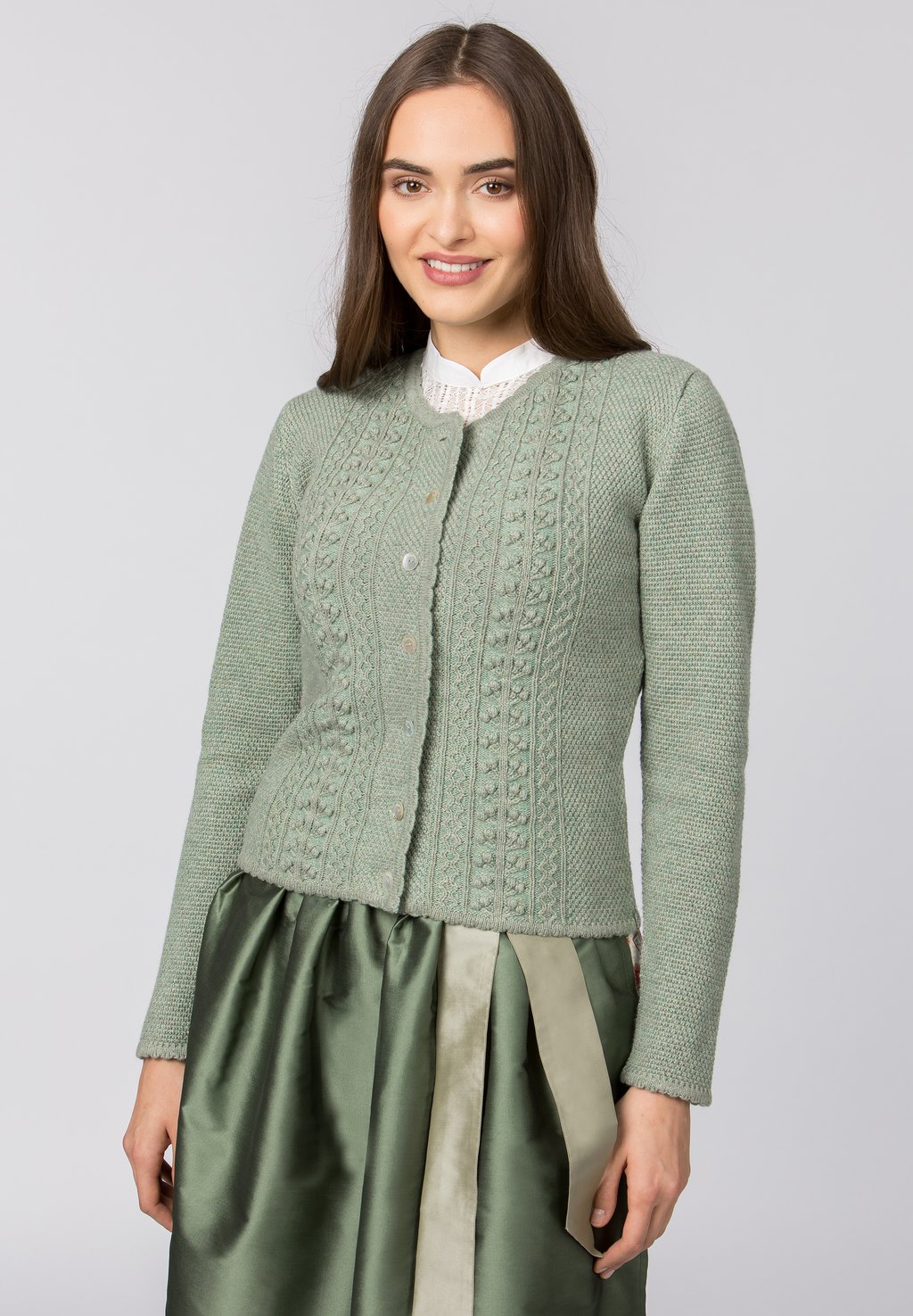 Кардиган MABELLA Stockerpoint, светло-зеленый
Кардиган MABELLA Stockerpoint, светло-зеленый