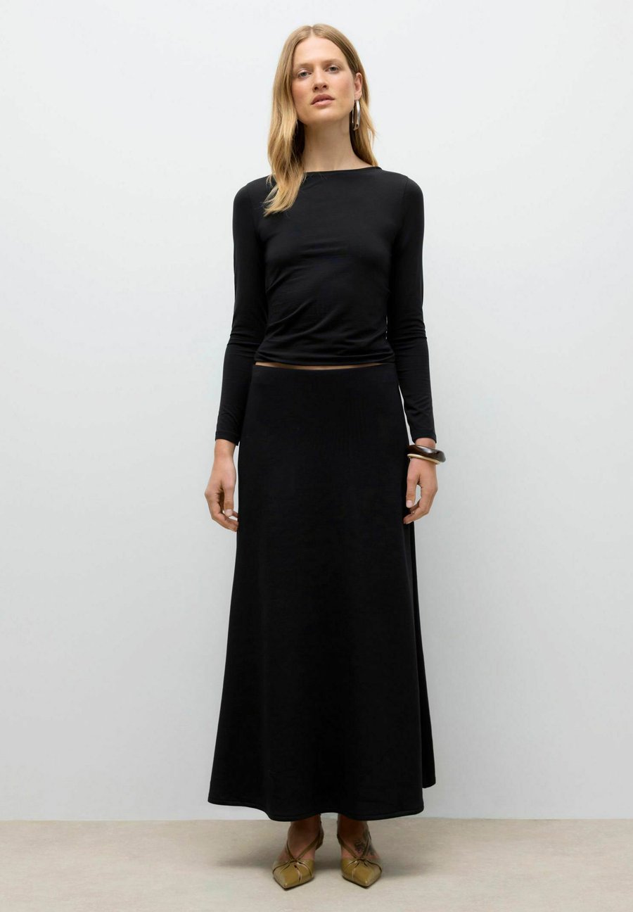 Юбка Vero Moda Maxi skirt, Black
Юбка Vero Moda Maxi skirt, Black