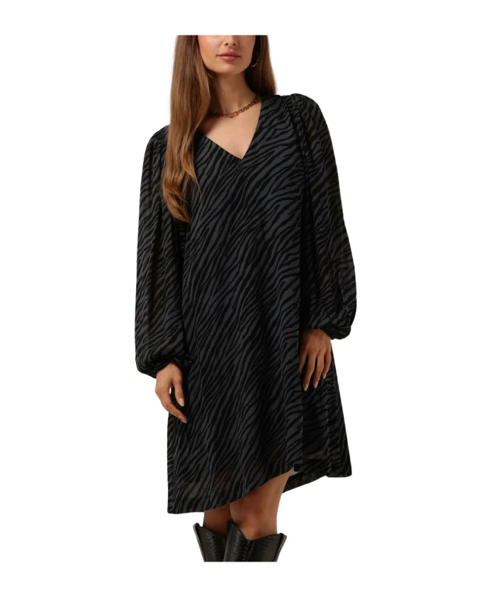 Платье Ariella с принтом Modström, мультиколор
Платье Ariella с принтом Modström, мультиколор