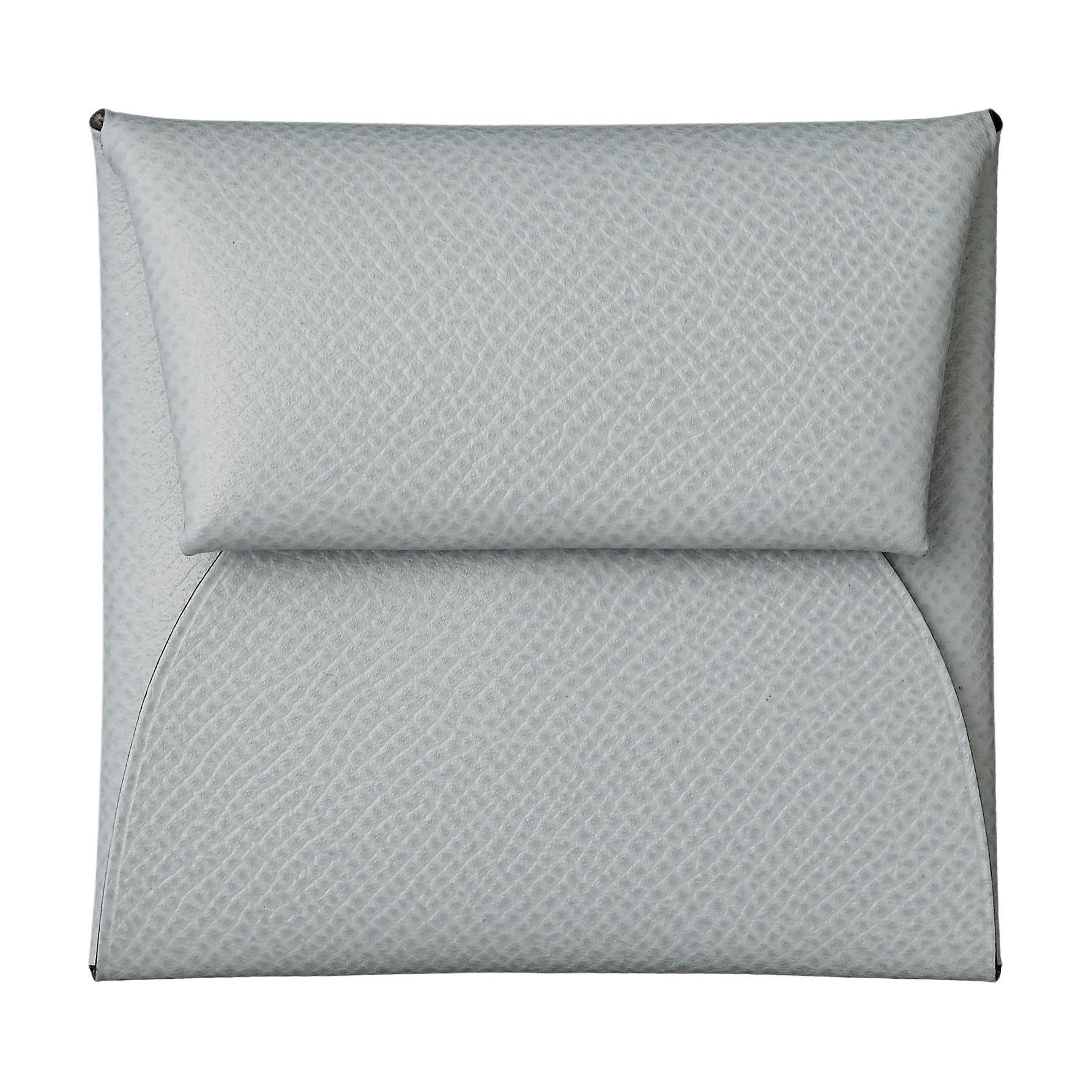 HERMES Кошелёк для монет Bastia Epsom Calfskin женский 8U Bleu Glacier Blue, 8U Bleu Glacier Glacier Blue
HERMES Кошелёк для монет Bastia Epsom Calfskin женский 8U Bleu Glacier Blue, 8U Bleu Glacier Glacier Blue