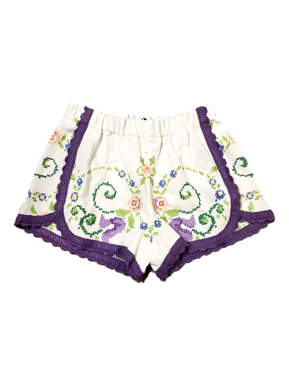 Шорты с кружевом и цветочной вышивкой LOT, белый 
Шорты с кружевом и цветочной вышивкой LOT, белый