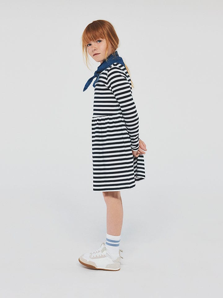 Name it Платье "Вивия" в черно-белом цвете
Name it Платье "Вивия" в черно-белом цвете