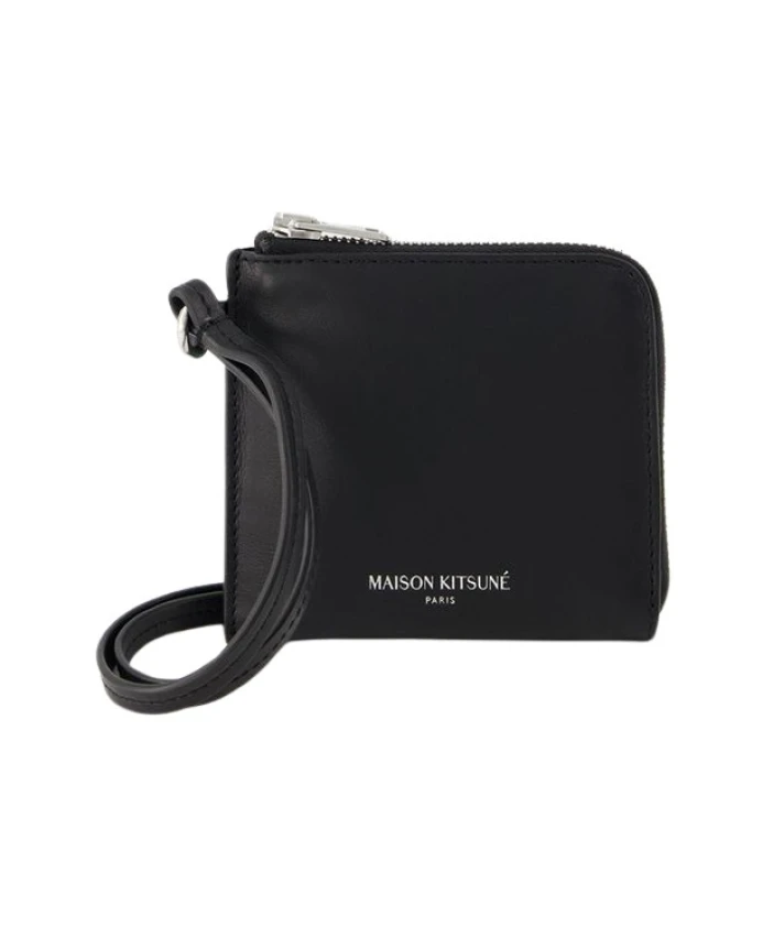 Кожаный кошелек с несколькими отделениями Maison Kitsuné, черный
Кожаный кошелек с несколькими отделениями Maison Kitsuné, черный